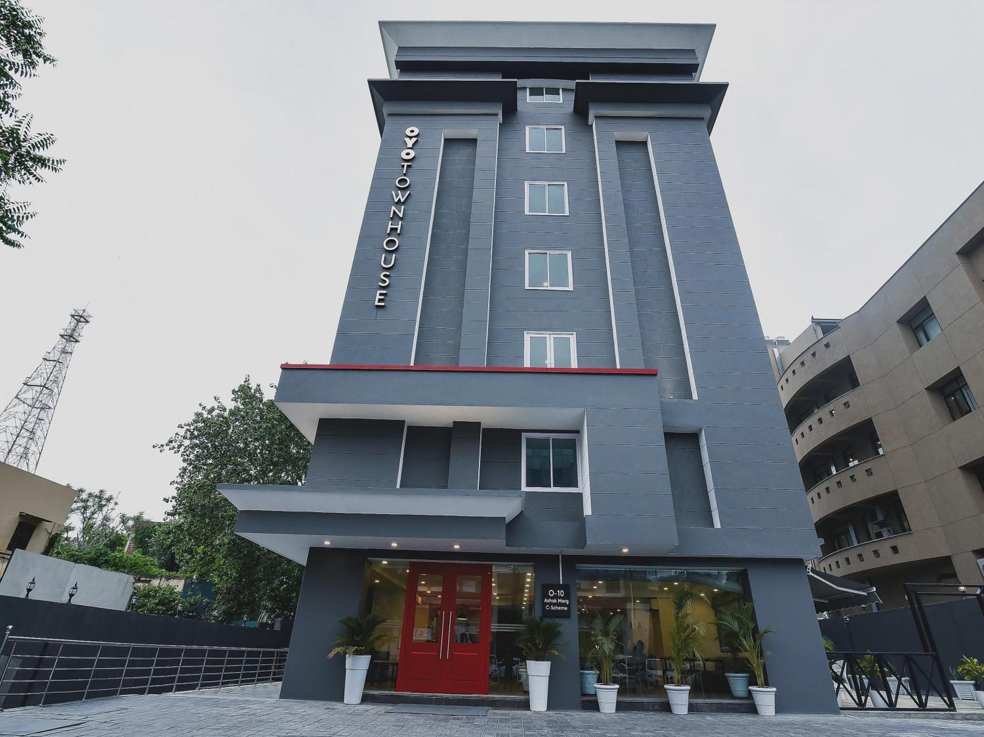 ホテル Townhouse C Scheme Ahinsa Circle ジャイプール エクステリア 写真